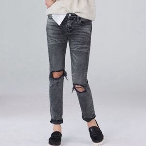 ANTHROPOLOGIE | PILCRO Slim Boyfriend Distressed Black Jeans Women’s Size 25 (0)